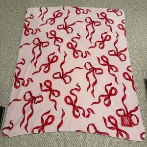 Victoria’s Secret pink and red bow blanket 50 x 60 inches